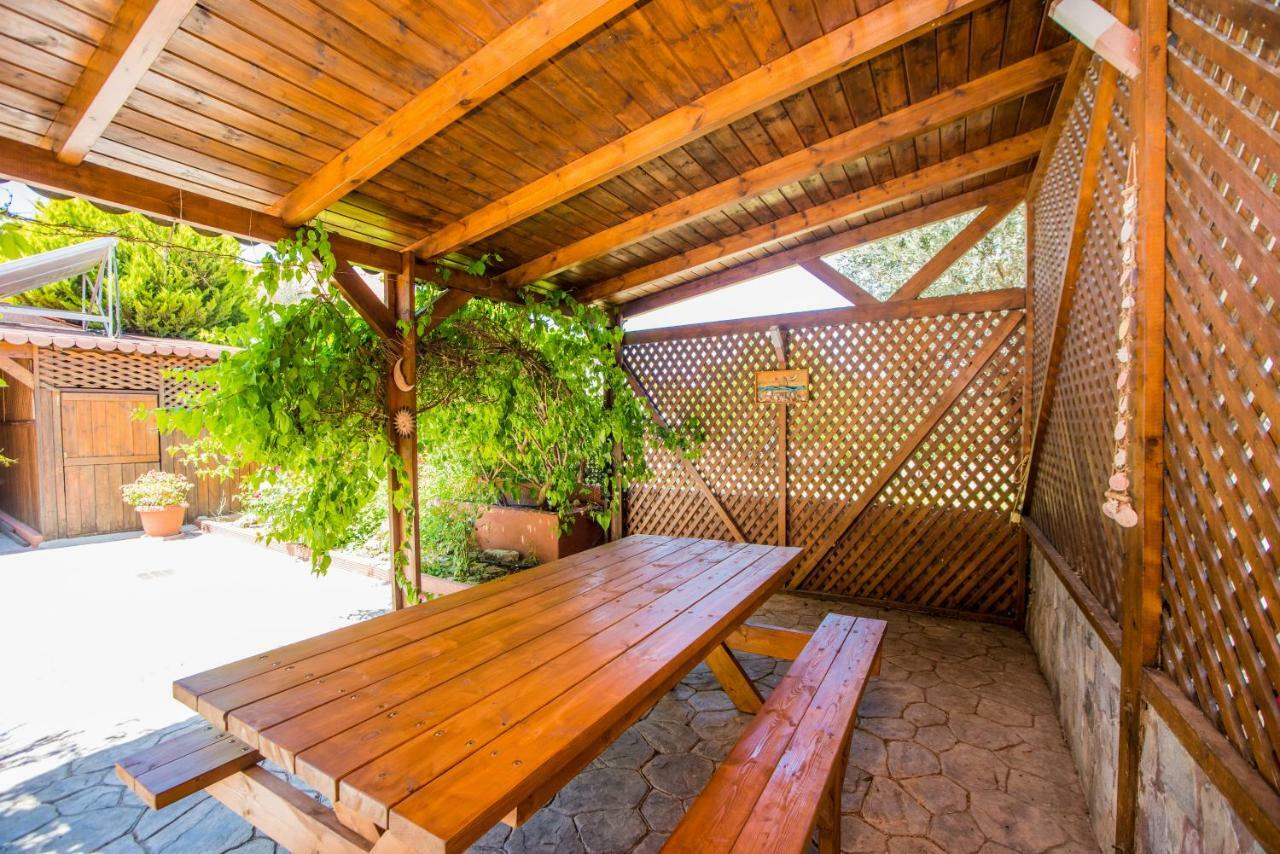Antico Rosso Villa Ialysos  Exterior foto